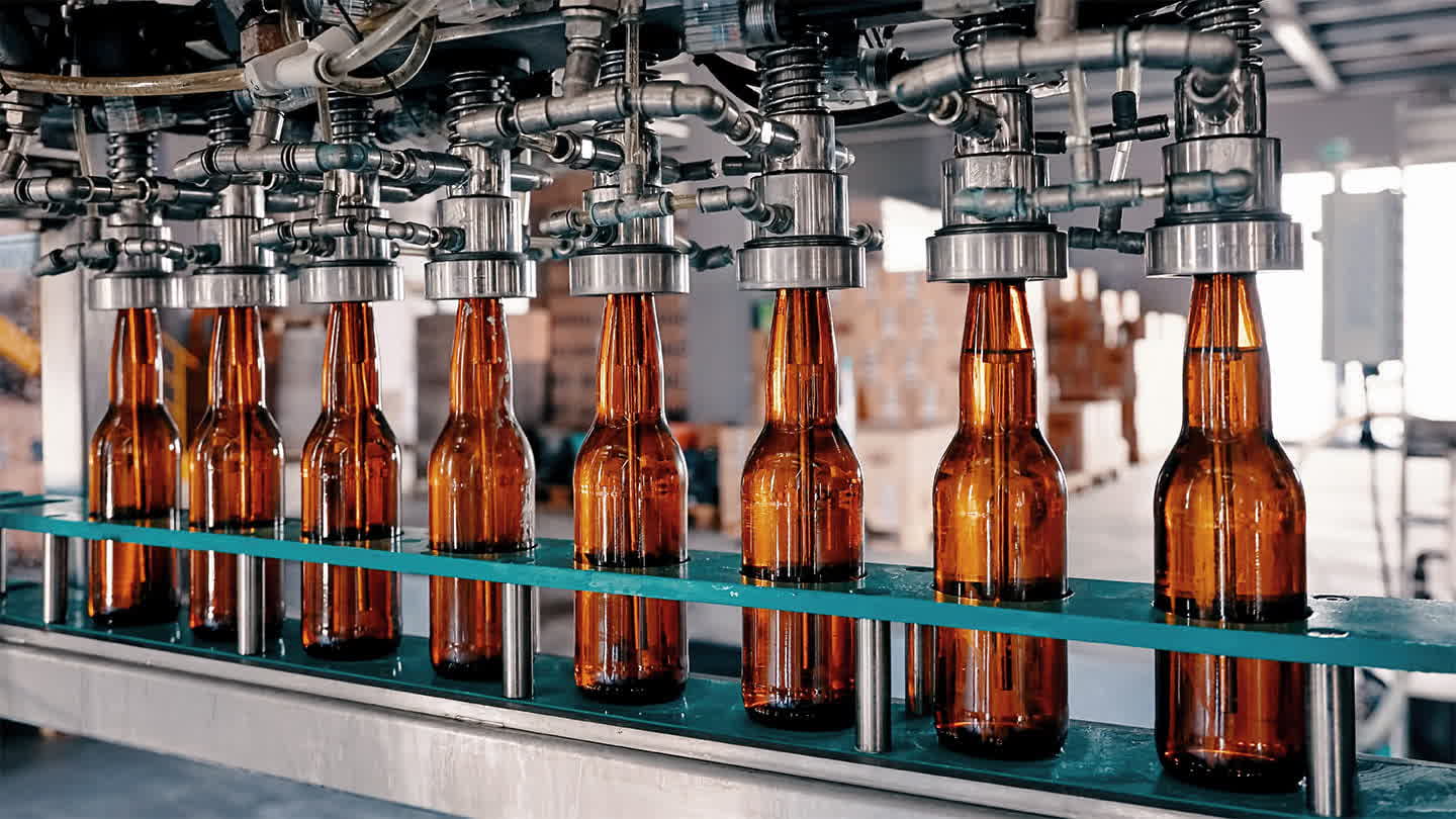 Elaboración de cerveza y destilerías